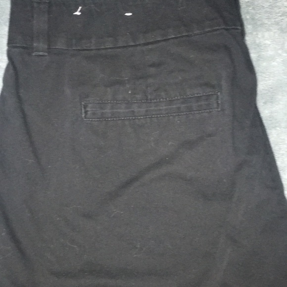 Black Loft Shorts - Picture 4 of 5